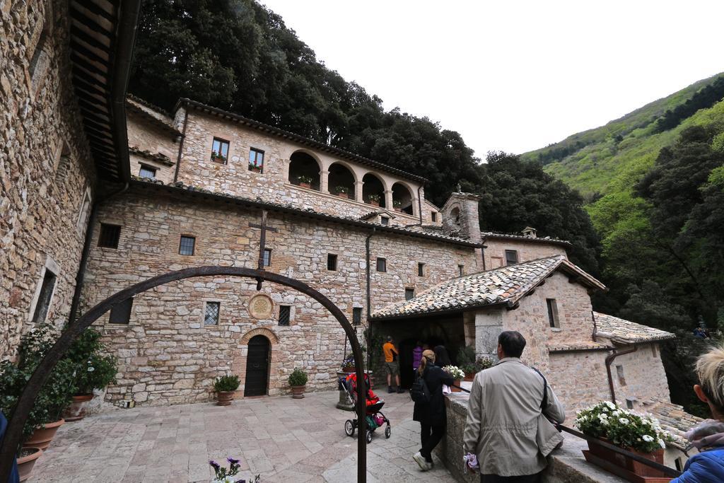 Hotel La Casina Colorata Assisi Exterior foto